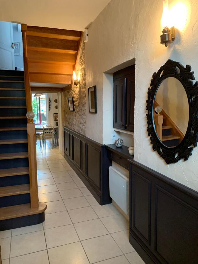 La Maison Du Bourg B&B Puisseguin Exterior foto