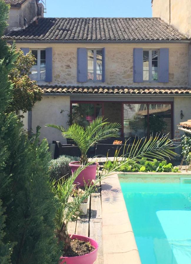 La Maison Du Bourg B&B Puisseguin Exterior foto